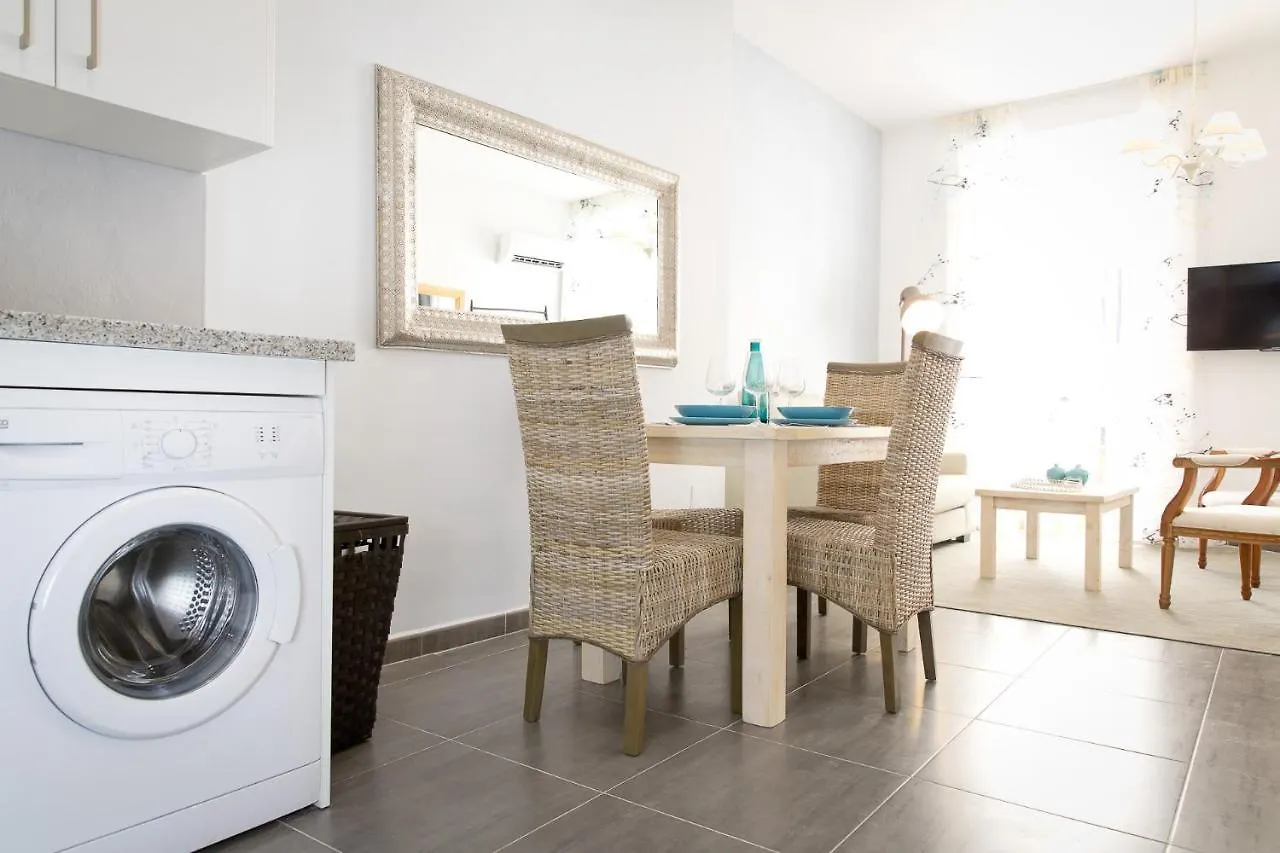 Holidays2Malaga Dos Aceras Apartment 0*, Malaga Spain